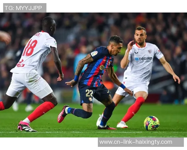 塞维利亚主场迎战巴萨谁能在西甲争冠之路中占得先机 塞维利亚主场迎战巴萨谁能在西甲争冠之路中占得先机